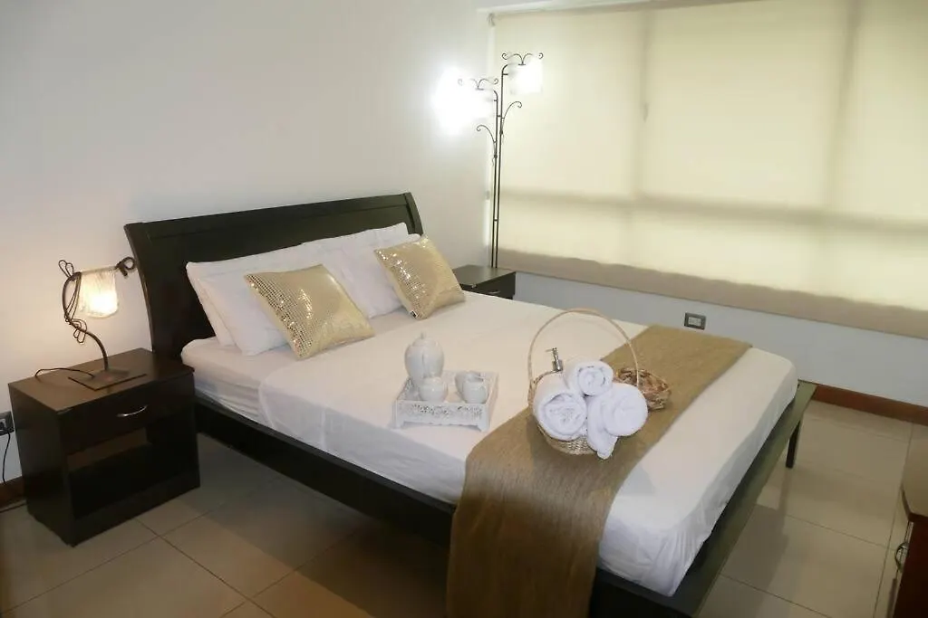 Daire Ecusuites Torresol I Parking Trade Center - Gye Airport Guayaquil