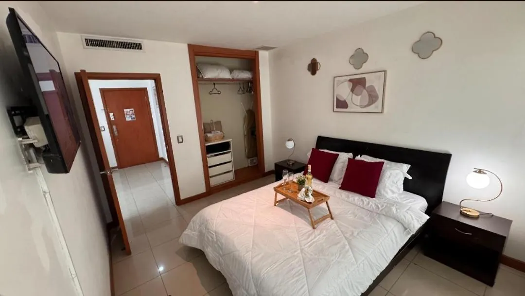 Ecusuites Torresol I Parking Trade Center - Gye Airport Guayaquil 0*,  Ekvador